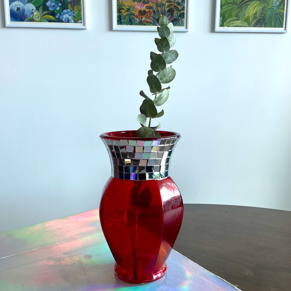 🪩Hand Made Mirror Disco Vase in Red Stained Tinted Glass ✨🪩